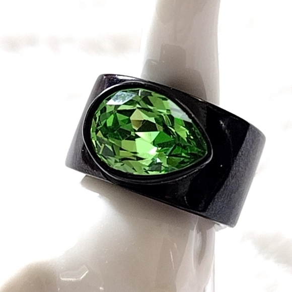 Stainless Steel Black and Green Gothic Statement Ring - Picture 4 of 11